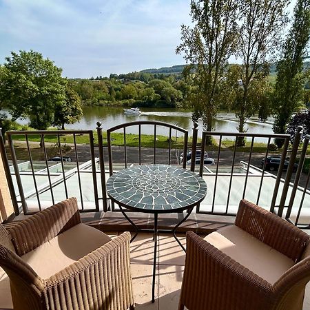 Hotel Zur Traube Ürzig Екстериор снимка